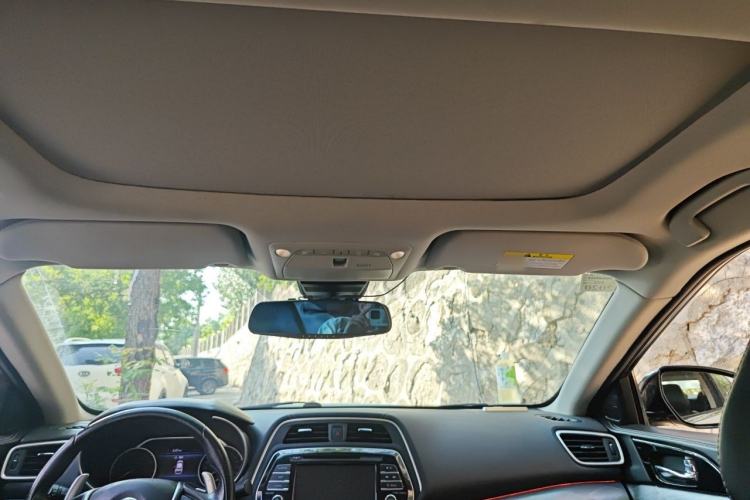 Used Nissan Maxima 2016 2.5L XL Luxury Edition Headliner