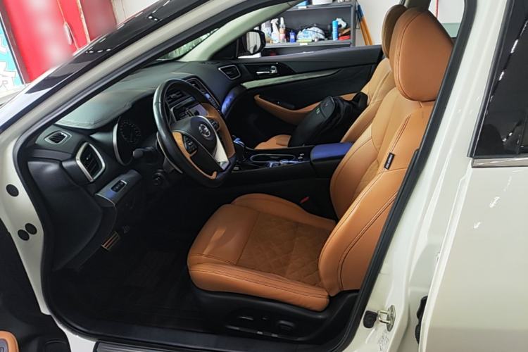 Used Nissan Maxima 2016 2.5L XV Ultimate Edition Left Front Seat