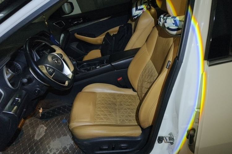 Used Nissan Maxima 2016 2.5L XV Ultimate Edition Left Front Seat