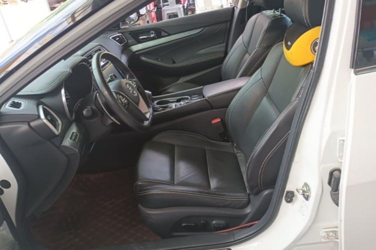 Used Nissan Maxima 2016 2.5L XL Luxury Edition Left Front Seat