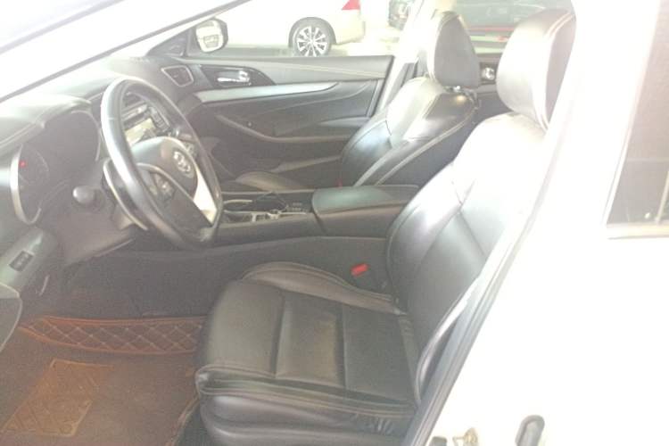 Used Nissan Maxima 2016 2.5L XL Luxury Edition Left Front Seat