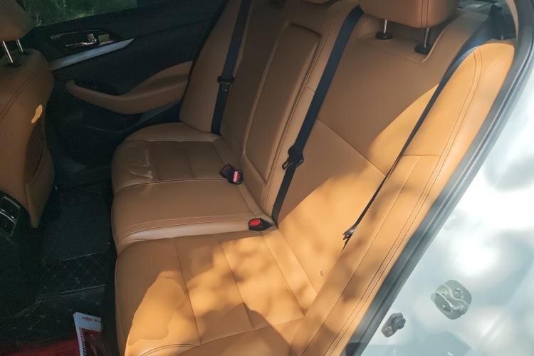 Used Nissan Maxima 2016 2.5L XL Luxury Edition Left Rear Seat