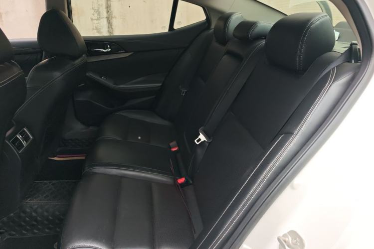 Used Nissan Maxima 2016 2.5L XL Luxury Edition Left Rear Seat