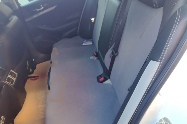 Used Nissan Maxima 2016 2.5L XV Ultimate Edition Left Rear Seat