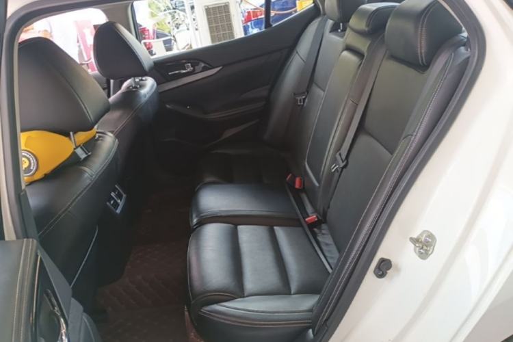 Used Nissan Maxima 2016 2.5L XL Luxury Edition Left Rear Seat