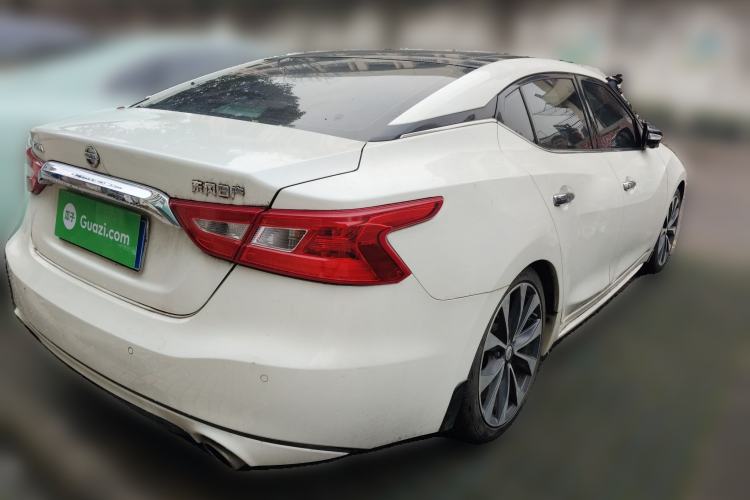 Used Nissan Maxima 2016 2.5L XV Ultimate Edition Rear Right 45 Deg