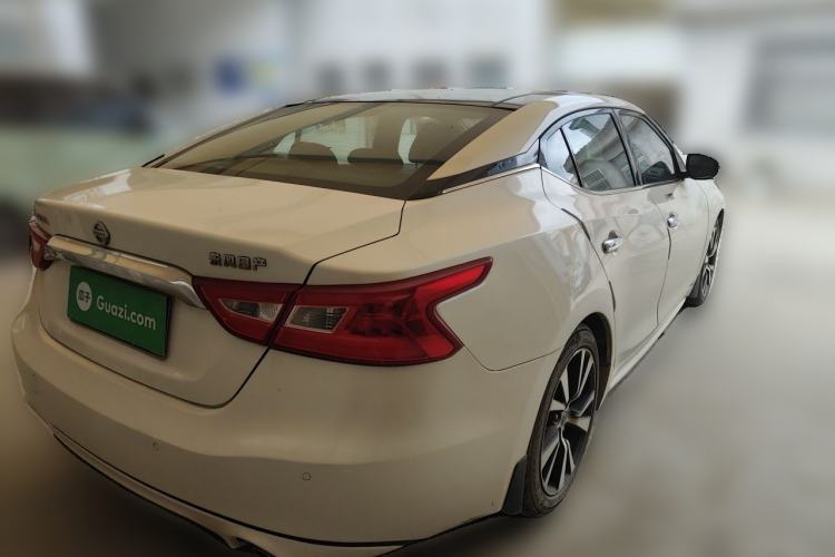 Used Nissan Maxima 2016 2.5L XL Luxury Edition Rear Right 45 Deg