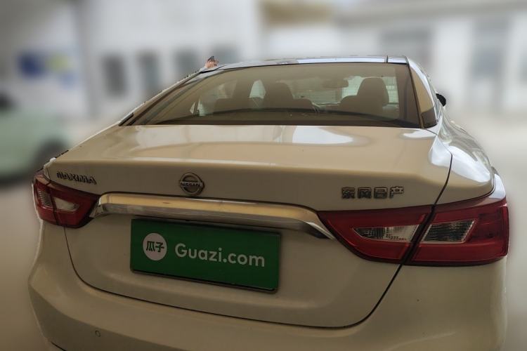 Used Nissan Maxima 2016 2.5L XL Luxury Edition Rear