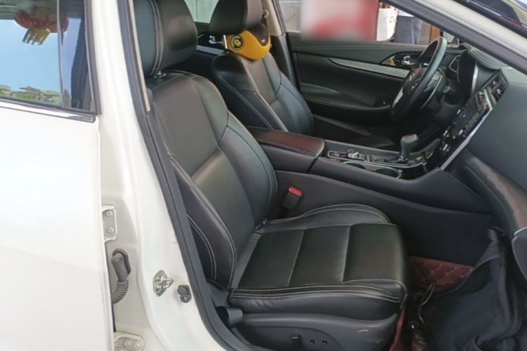 Used Nissan Maxima 2016 2.5L XL Luxury Edition Right Front Seat