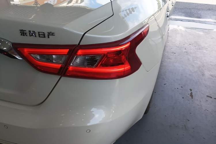 Used Nissan Maxima 2016 2.5L XL Luxury Edition Right Rear Taillight