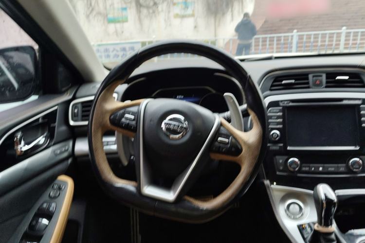 Used Nissan Maxima 2016 2.5L XV Ultimate Edition Steering Wheel