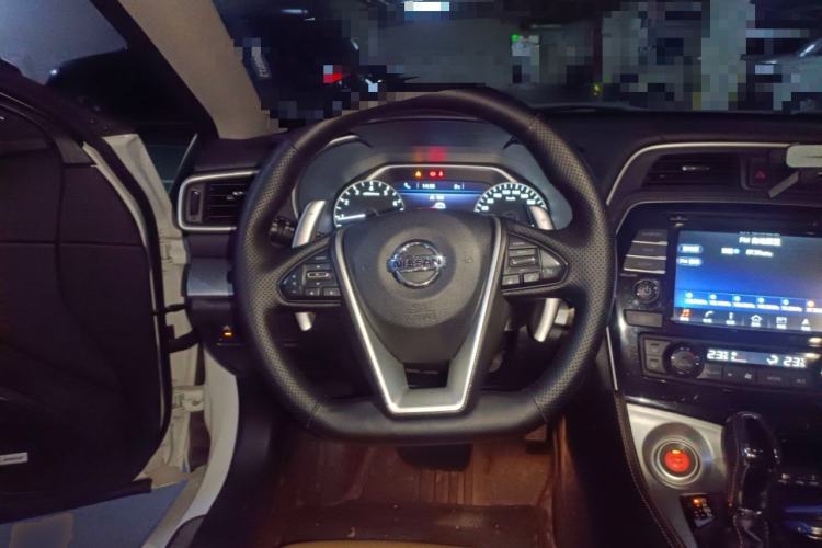 Used Nissan Maxima 2016 2.5L XL Luxury Edition Steering Wheel