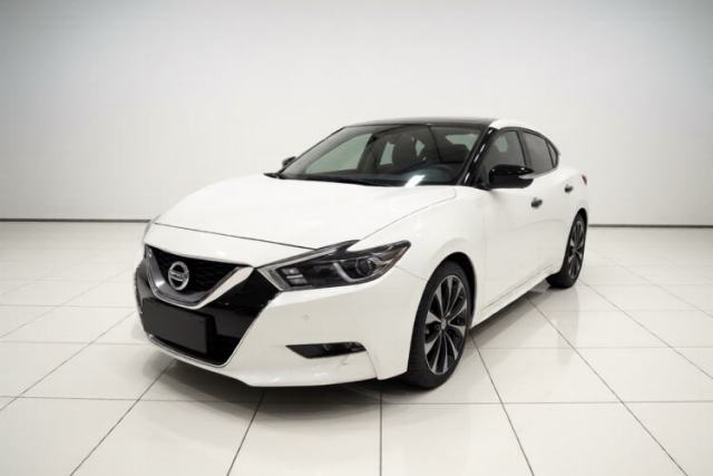 Ojetý Nissan Maxima 2016 2.5L XV Ultimate Edition