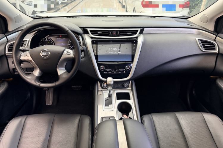 Used Nissan Murano 2019 2.5L XL Two-Wheel Drive Smart Connect Luxury Edition China VI Standard Interior 3