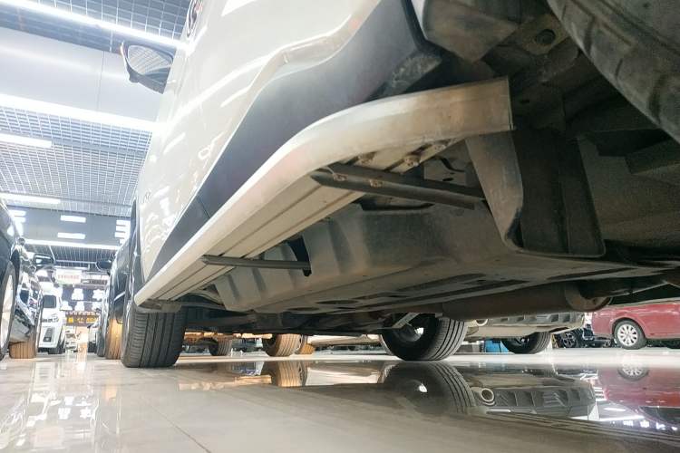 Used Nissan Murano 2021 2.5 S/C HEV XE Four-Wheel Drive Hybrid SmartConnect Prestige Edition Left Side Sill