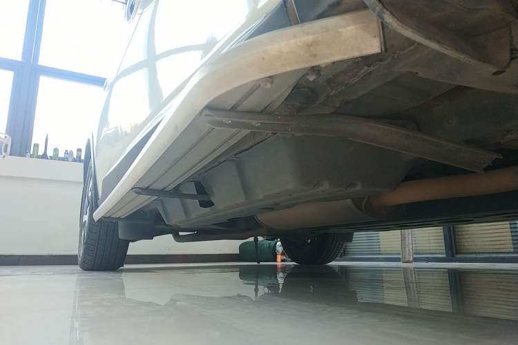 Used Nissan Murano 2021 2.5 S/C HEV XE Four-Wheel Drive Hybrid SmartConnect Prestige Edition Right Side Sill