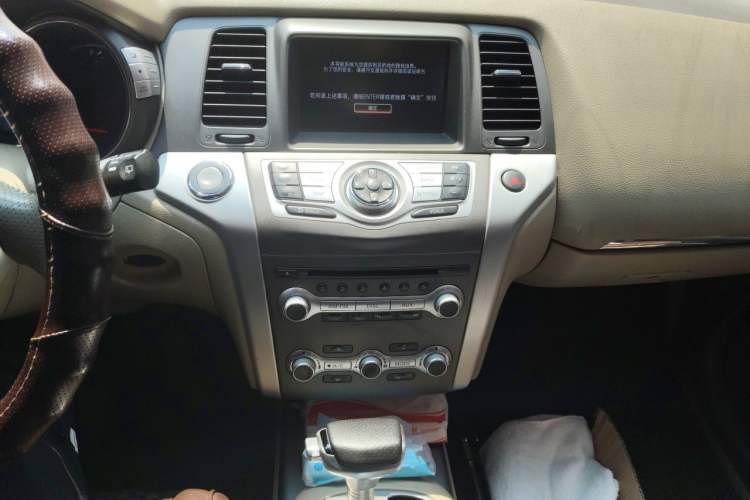 Used Nissan Murano 2011 3.5L CVT Audio And AC Panel