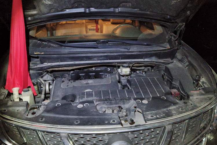 Used Nissan Murano 2011 3.5L CVT Engine Bay