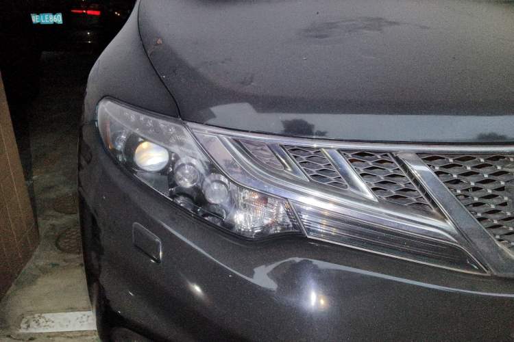 Used Nissan Murano 2011 3.5L CVT Right Front Headlight