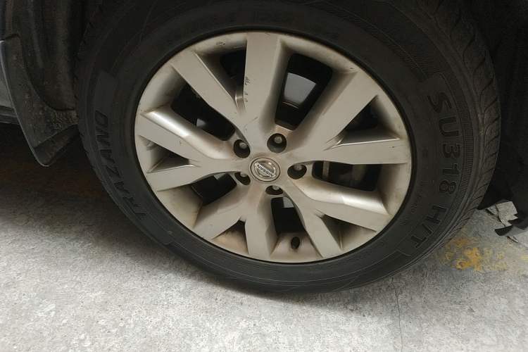 Used Nissan Murano 2011 3.5L CVT Right Front Wheel Hub