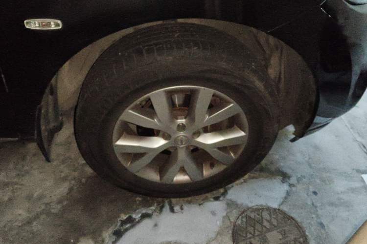 Used Nissan Murano 2011 3.5L CVT Right Front Wheel Hub
