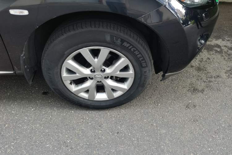Used Nissan Murano 2011 3.5L CVT Right Front Wheel Hub