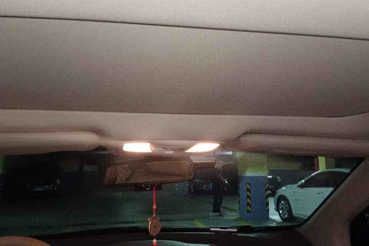 Used Nissan Murano 2011 3.5L CVT Headliner