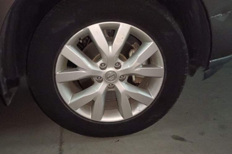Used Nissan Murano 2011 3.5L CVT Right Front Wheel Hub