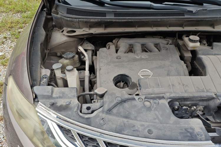 Used Nissan Murano 2011 3.5L CVT Engine Bay Right