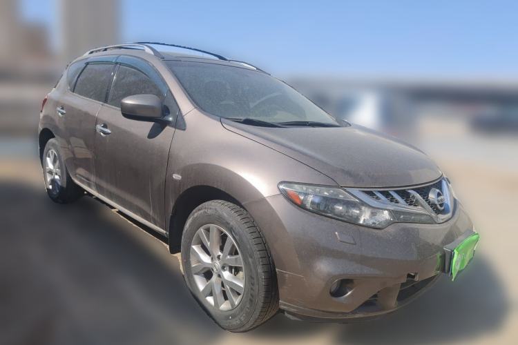 Used Nissan Murano 2011 3.5L CVT Front Right 45 Deg