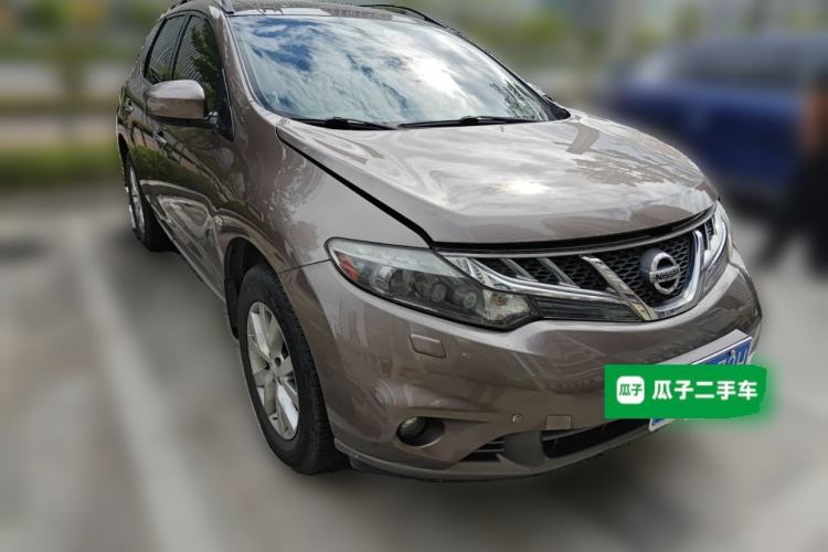 Used Nissan Murano 2011 3.5L CVT Front Right 45 Deg