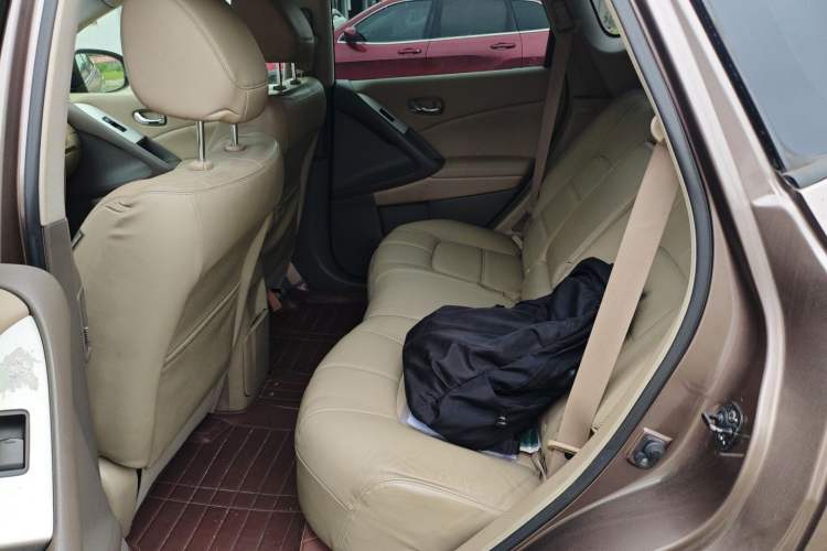 Used Nissan Murano 2011 3.5L CVT Left Rear Seat