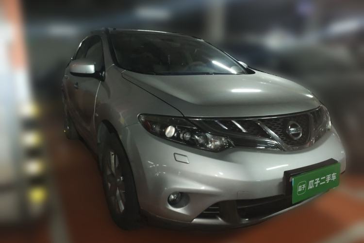 Used Nissan Murano 2011 3.5L CVT Front Right 45 Deg