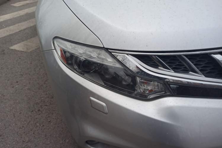 Used Nissan Murano 2011 3.5L CVT Right Front Headlight