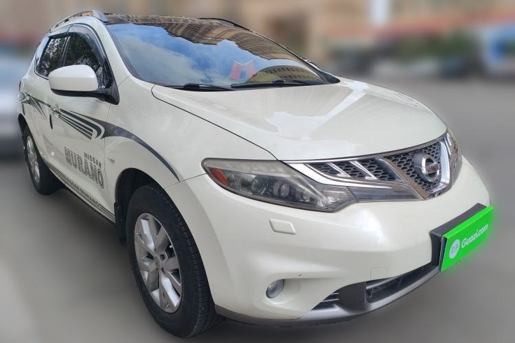 Used Nissan Murano 2011 3.5L CVT Front Right 45 Deg