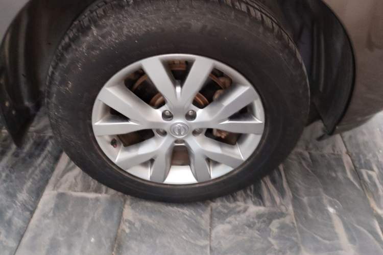 Used Nissan Murano 2011 3.5L CVT Right Front Wheel Hub