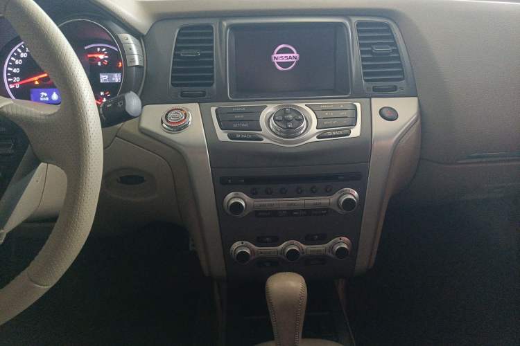 Used Nissan Murano 2013 3.5L CVT Glory Edition Audio And AC Panel