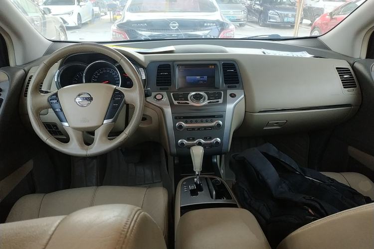 Used Nissan Murano 2013 3.5L CVT Glory Edition Center Console