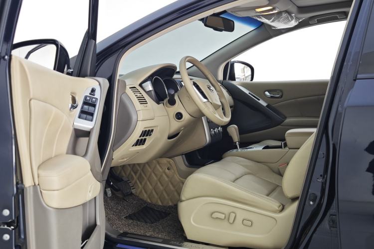 Used Nissan Murano 2013 3.5L CVT Glory Edition Interior 13