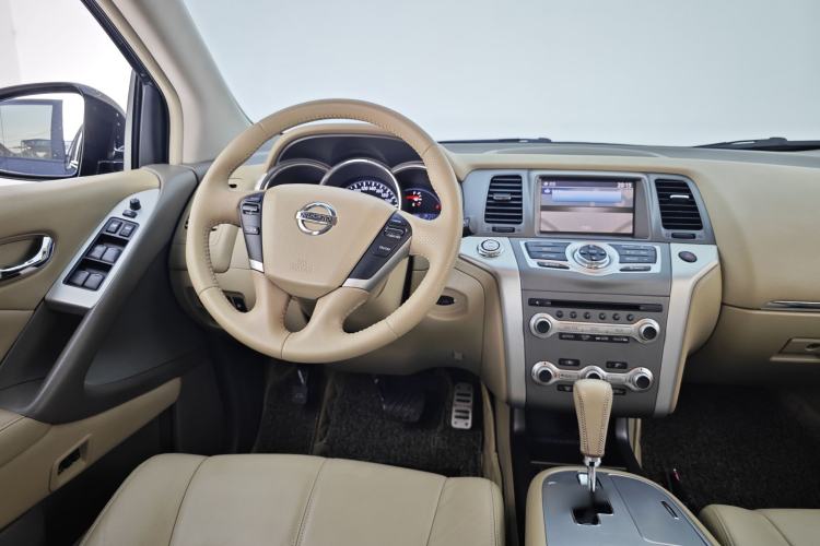 Used Nissan Murano 2013 3.5L CVT Glory Edition Interior 5