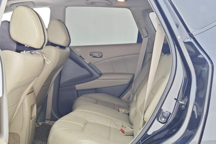 Used Nissan Murano 2013 3.5L CVT Glory Edition Interior 7