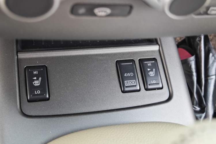 Used Nissan Murano 2013 3.5L CVT Glory Edition Interior 9