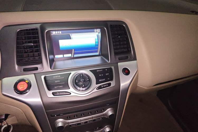 Used Nissan Murano 2013 3.5L CVT Glory Edition Audio And AC Panel