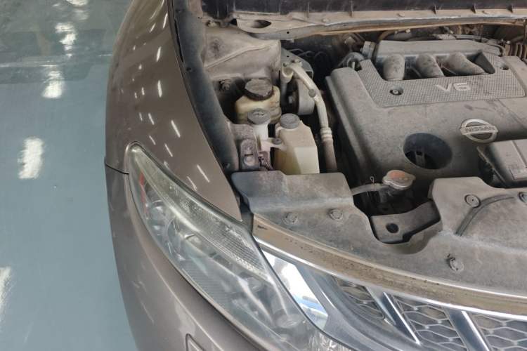 Used Nissan Murano 2013 3.5L CVT Glory Edition Engine Bay Right