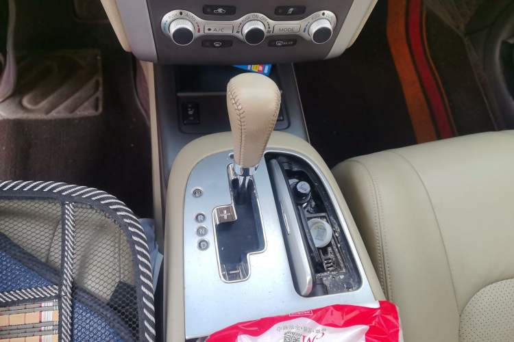 Used Nissan Murano 2013 3.5L CVT Glory Edition Gear Lever
