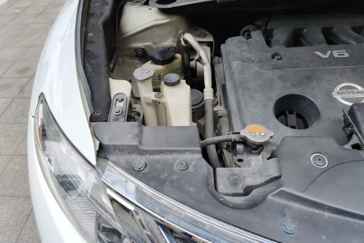 Used Nissan Murano 2013 3.5L CVT Glory Edition Engine Bay Right