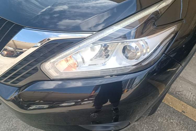 Used Nissan Murano 2015 2.5L XL Two-Wheel Drive Smart Edition Left Front Headlight