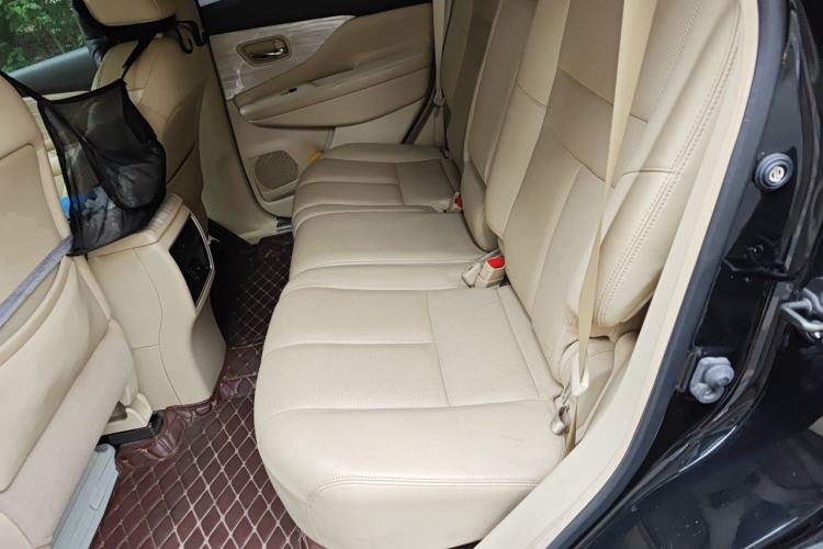 Used Nissan Murano 2015 2.5L XL Two-Wheel Drive Smart Edition Left Rear Seat