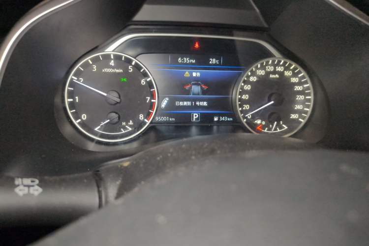 Used Nissan Murano 2015 2.5L XL Two-Wheel Drive Smart Edition Odometer Close Up