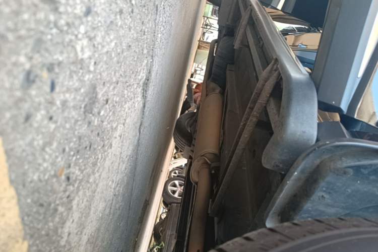 Used Nissan Murano 2015 2.5L XL Two-Wheel Drive Smart Edition Right Side Sill